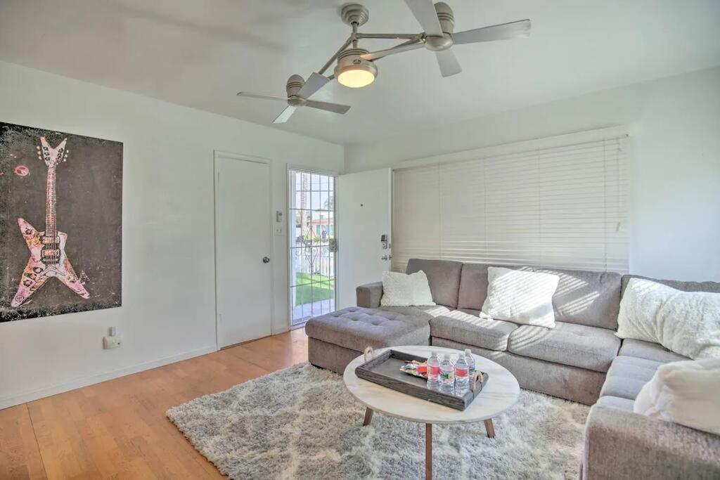 Gorgeous Pacific Beach And Mission Bay Home. Walking Distance To The Bay And Golf Course. Holiday home *