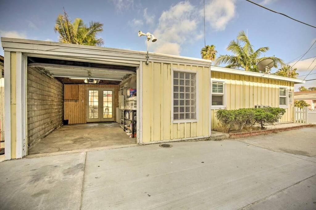 Holiday home Gorgeous Pacific Beach And Mission Bay Home. Walking Distance To The Bay And Golf Course.